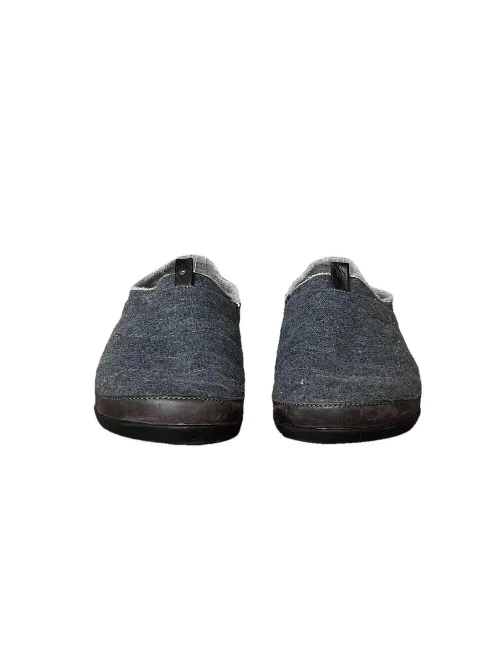 OluKai Mahana Slippers Mens 9 Gray Quilted Slip On Convertible Heel Indoor